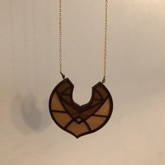 Necklace - Picture 6 of 8